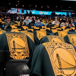 九游体育入口-【现场】普尔爆发难救勇士 稳定性将决定赛季结局