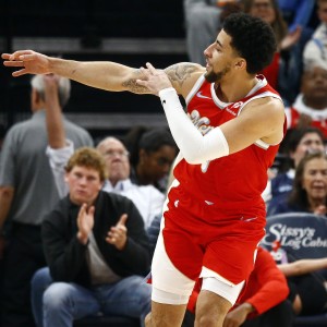 九游体育入口-NBA彩经：灰熊拿下勇士 火箭轻取国王 骑士击溃雄鹿