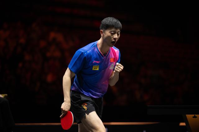 1727707284861098516.jpg (体育)(4)乒乓球——WTT中国大满贯:马龙男单首轮晋级XxjpseC007308_20240930_PEPFN0A001.jpg