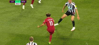 1661980960936018292.gif 利物浦81.gif